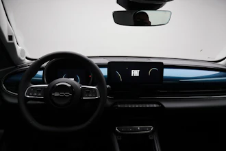 https://vehicle.imgix.net/4447881/c17b51c2-aef4-4a6b-a511-35f9e698628b.JPG