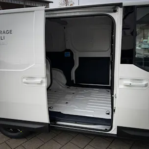 Kia PV5 Cargo 51.5 kWh Plus