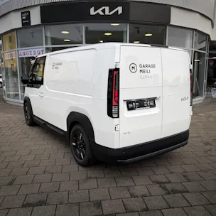 Kia PV5 Cargo 51.5 kWh Plus