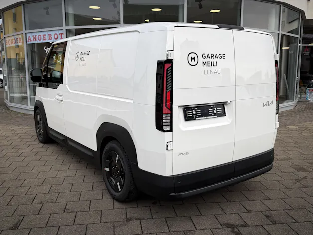 Kia PV5 Cargo 51.5 kWh Plus