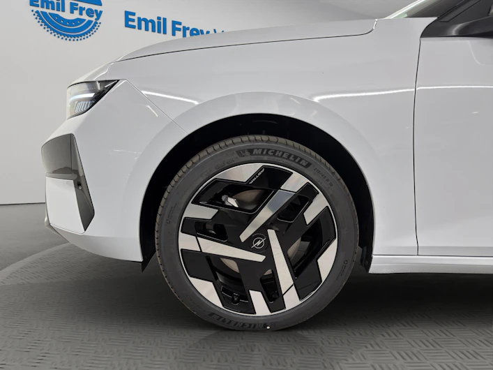 Fahrzeugbild OPEL ASTRA