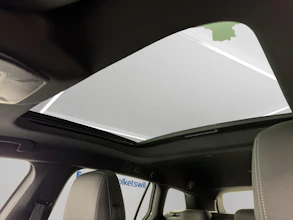 https://vehicle.imgix.net/4447889/dec3d779-053c-4bc6-a1d4-dbf2e5d031e1.jpg