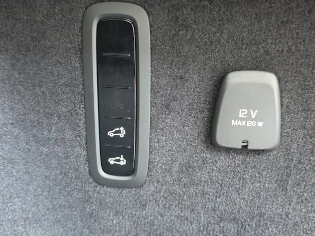 VOLVO ES90 Ultra