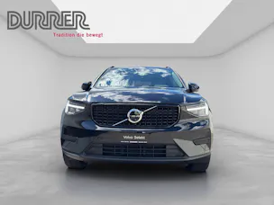 VOLVO XC40 2.0 B3 MH Plus Dark