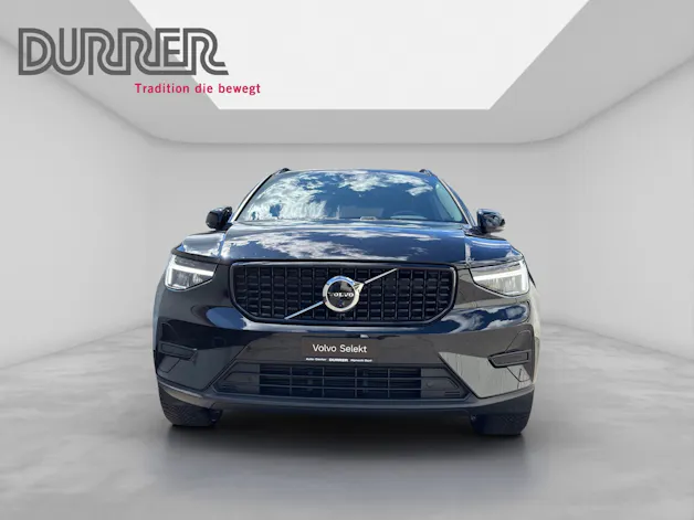 VOLVO XC40 2.0 B3 MH Plus Dark