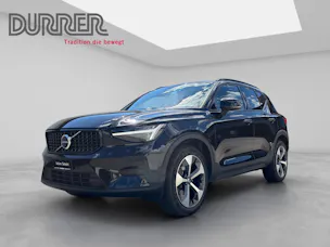 VOLVO XC40 2.0 B3 MH Plus Dark