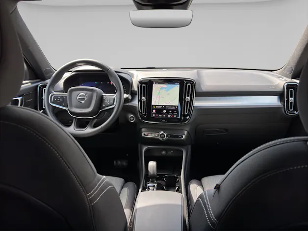VOLVO XC40 2.0 B3 MH Plus Dark