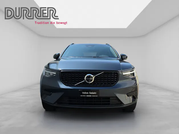 VOLVO XC40 2.0 B4 MH Plus Dark