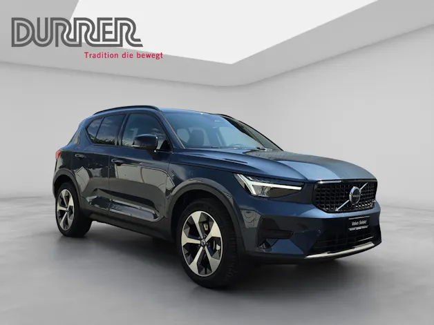 VOLVO XC40 2.0 B4 MH Plus Dark