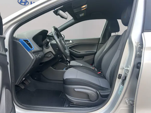 HYUNDAI i20 1.0 T-GDi Amplia
