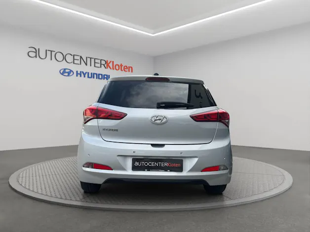 HYUNDAI i20 1.0 T-GDi Amplia