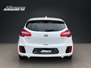Kia Cee'd 1.6 GDi Turbo GT
