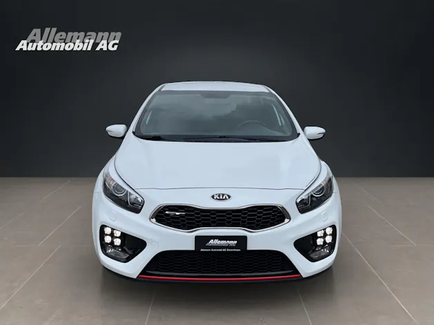 Kia Cee'd 1.6 GDi Turbo GT