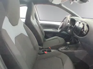 Toyota Aygo X 1.5 VVT-i HSD Comfort