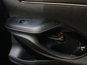 Toyota Yaris 1.5 VVT-i HSD Trend
