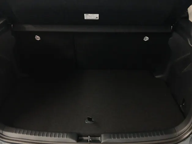 Toyota Yaris 1.5 VVT-i HSD Trend