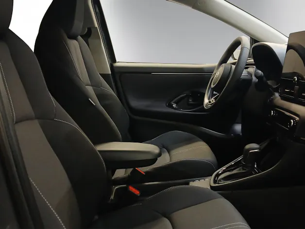 Toyota Yaris 1.5 VVT-i HSD Trend