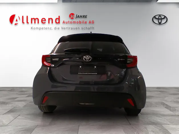 Toyota Yaris 1.5 VVT-i HSD Trend
