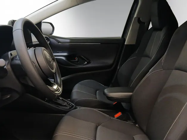 Toyota Yaris 1.5 VVT-i HSD Trend
