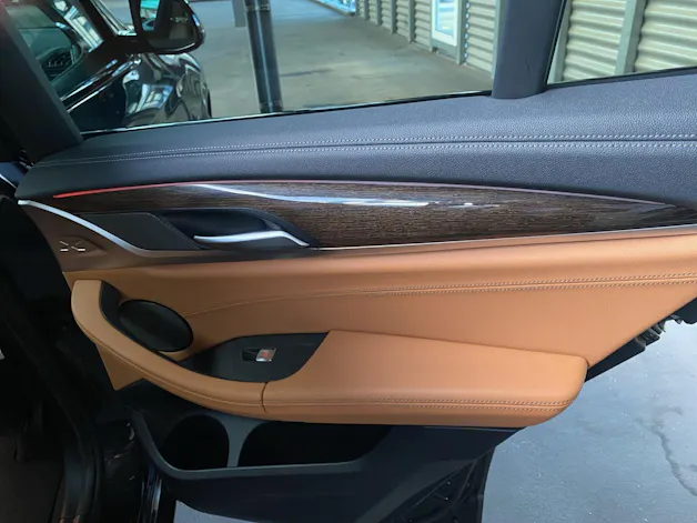 BMW X3 20i xDrive paddles