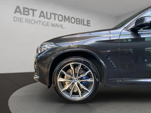 BMW X3 20i xDrive paddles