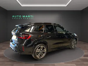 BMW X1 23i xDrive paddles