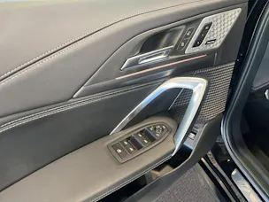 BMW X1 23i xDrive paddles