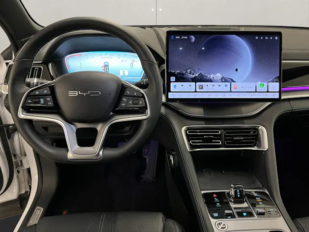 BYD Seal U DM-i Design AWD