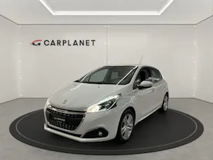 PEUGEOT 208 1.2 PureTech Signature S/S
