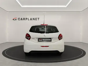 PEUGEOT 208 1.2 PureTech Signature S/S