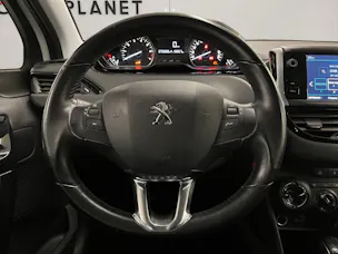 PEUGEOT 208 1.2 PureTech Signature S/S