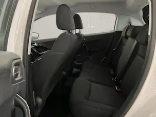 PEUGEOT 208 1.2 PureTech Signature S/S