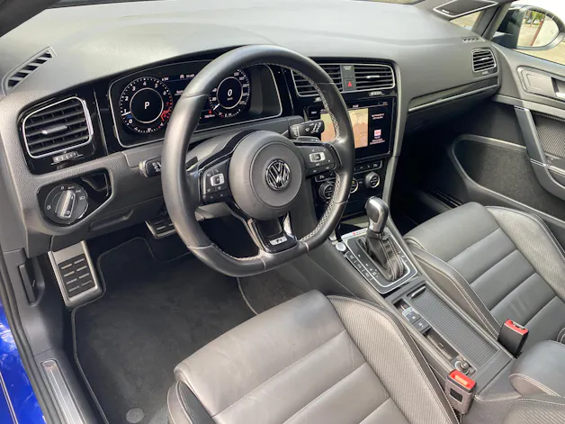 VW Golf VII 2.0 TSI R DSG 4motion