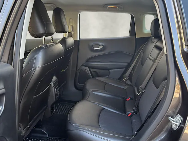 JEEP Compass 2.0 CRD Night Eagle AWD