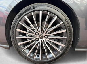 Fahrzeugbild LEXUS ES 350e Excellence