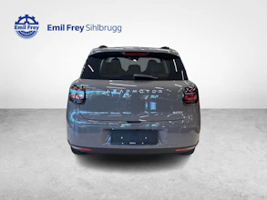https://vehicle.imgix.net/4448182/787b8519-ea8b-484d-b084-bfa8c36a0d9c.jpg