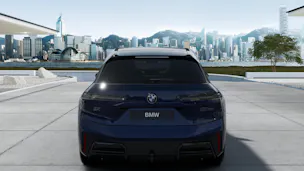 BMW iX M70