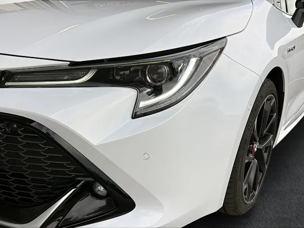 Toyota Corolla Touring Sports 2.0 HSD GR-S