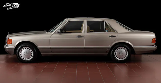 MERCEDES-BENZ SE W126
