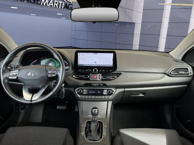 HYUNDAI i30 Wagon 1.5 T-GDi Amplia