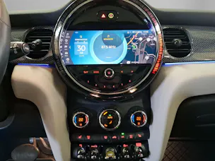 MINI F56 Cooper SE