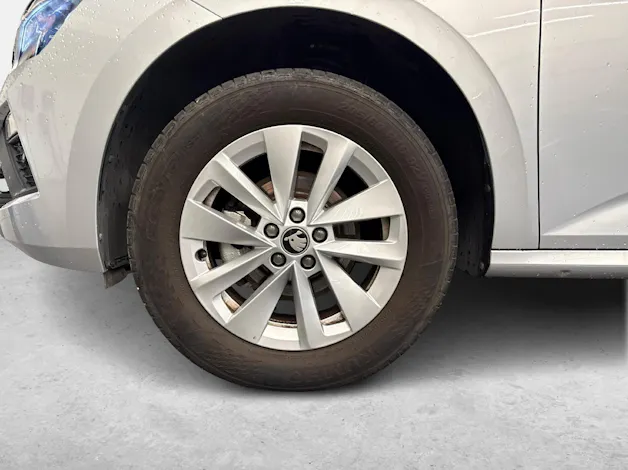 SKODA Kamiq 1.0 TSI Selection DSG