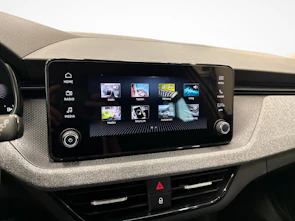 Fahrzeugbild SKODA Kamiq 1.0 TSI Selection DSG