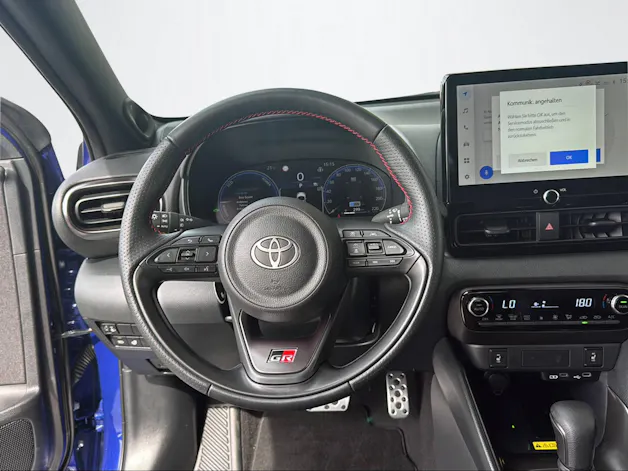 Toyota Yaris 1.5 VVT-i HSD GR Sport inkl. Wartungsvertrag