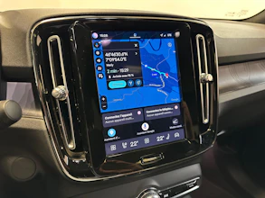 https://vehicle.imgix.net/4448281/23dc6195-c559-4510-8c68-2d1555e31107.jpg
