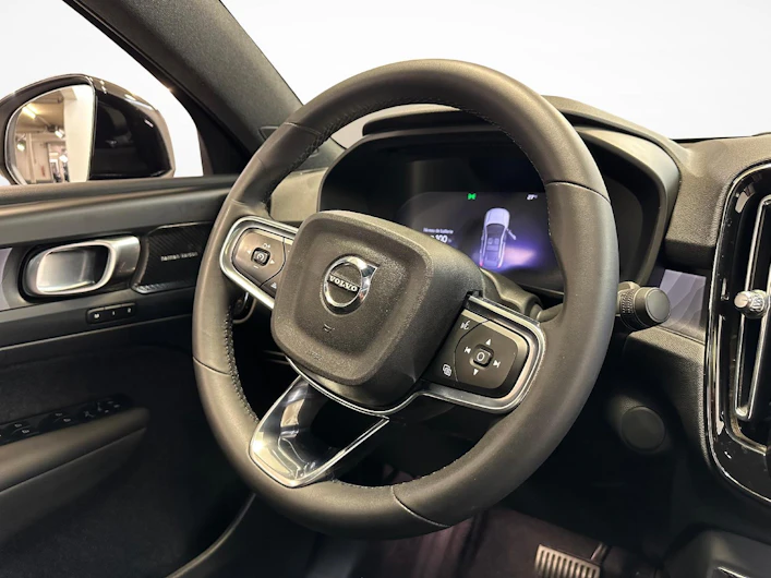 image du véhicule VOLVO C40