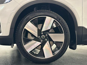 immagine del veicolo VOLVO C40 E80 Ultimate AWD