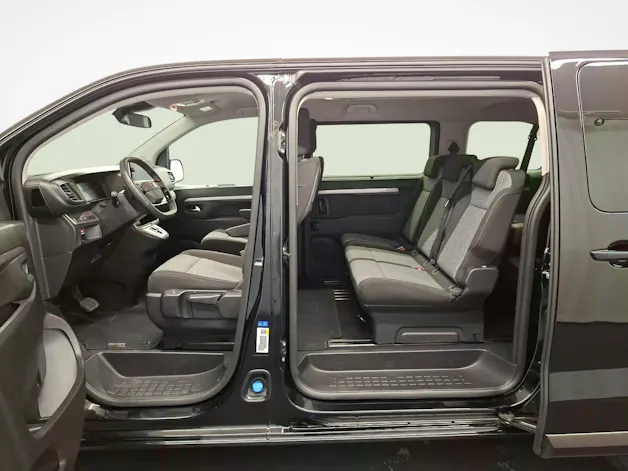 Toyota PROACE Verso L1 2.0 D Trend // Mit AHK 3500Kg