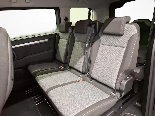 Toyota PROACE Verso L1 2.0 D Trend // Mit AHK 3500Kg