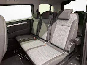 https://vehicle.imgix.net/4448297/b83a5fd9-fa5b-457f-a81b-2c3330c362bb.jpg